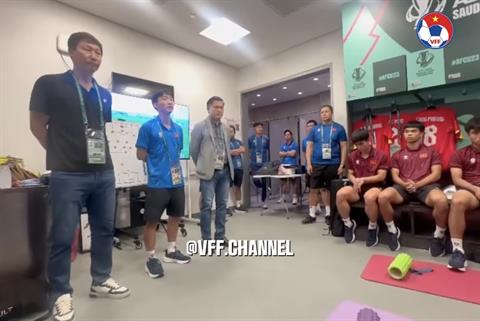 HLV Kim Sang Sik dặn dò học trò đầy tâm huyết trước thềm đấu U23 Hàn Quốc